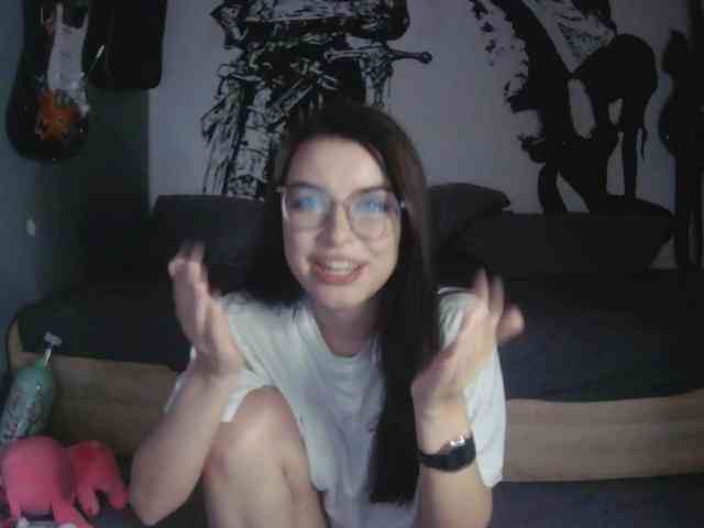 kitsun0ira webcam
