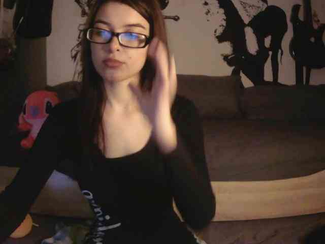 kitsun0ira webcam