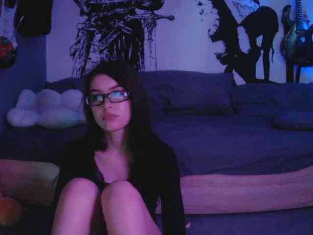 kitsun0ira webcam