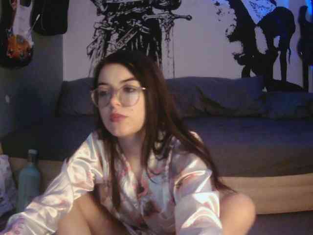 kitsun0ira webcam