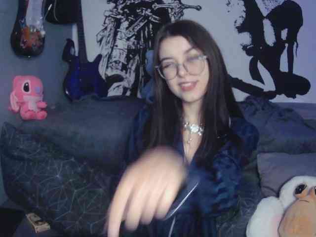 kitsun0ira webcam