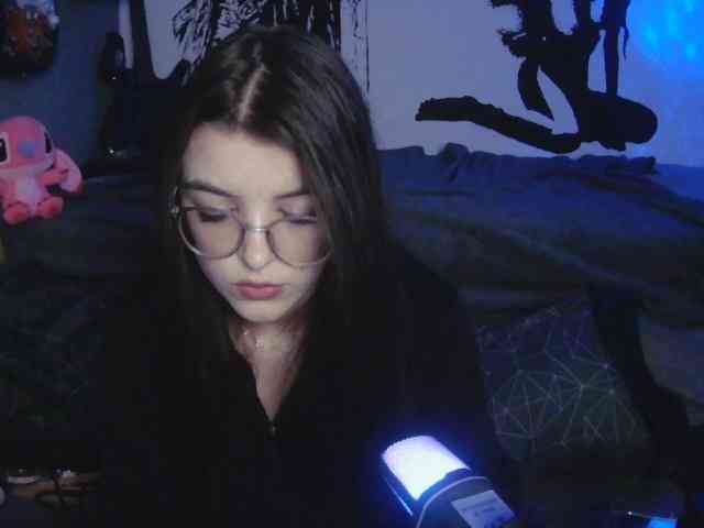 kitsun0ira webcam