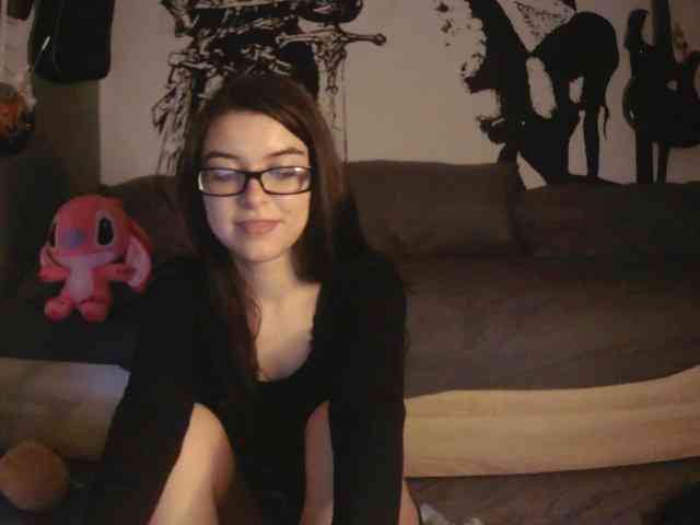 kitsun0ira webcam