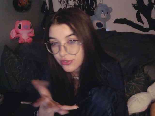 kitsun0ira webcam