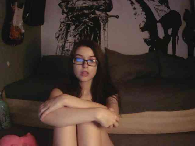 kitsun0ira webcam