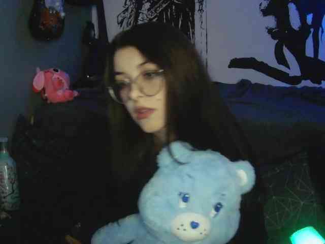 kitsun0ira webcam