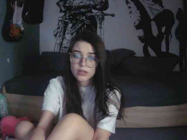 kitsun0ira webcam