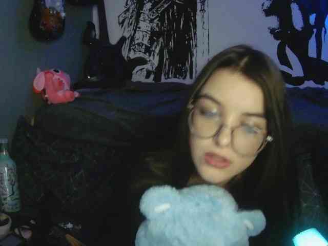 kitsun0ira webcam