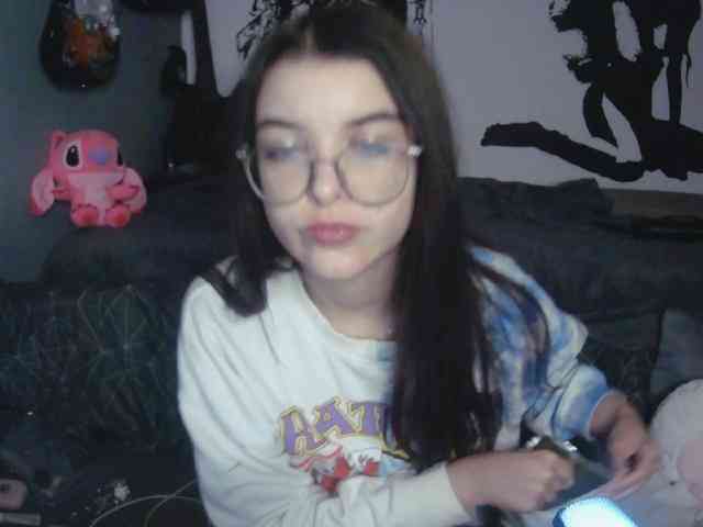 kitsun0ira webcam