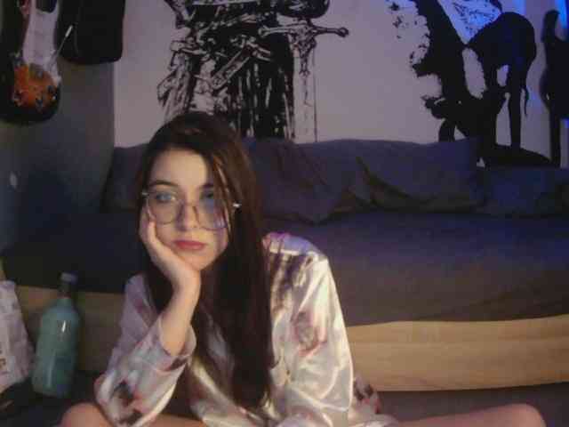 kitsun0ira webcam