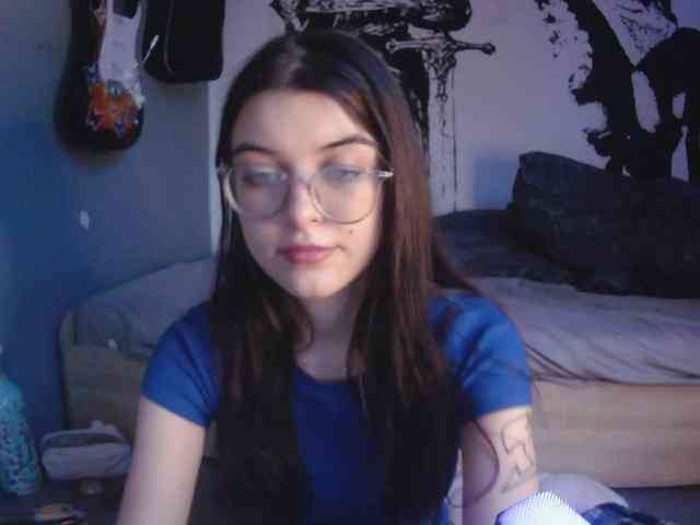 kitsun0ira webcam