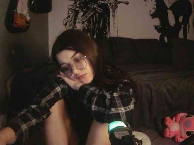 kitsun0ira webcam