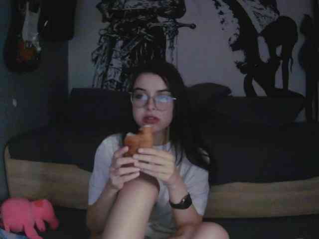 kitsun0ira Sex Cam Show
