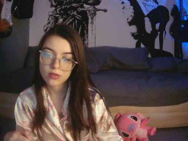 kitsun0ira webcam