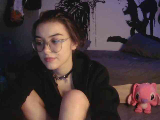 kitsun0ira webcam