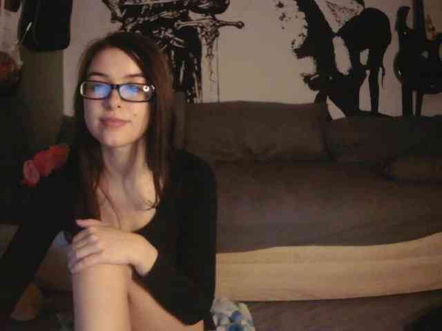 kitsun0ira webcam