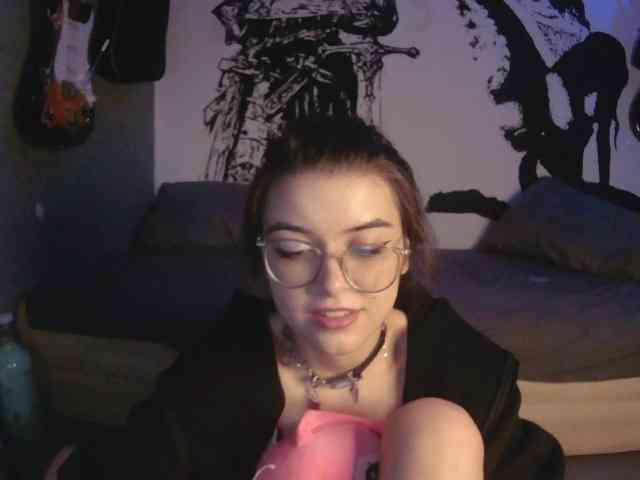 kitsun0ira webcam
