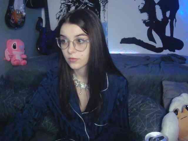 kitsun0ira webcam