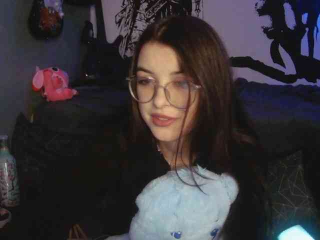 kitsun0ira webcam
