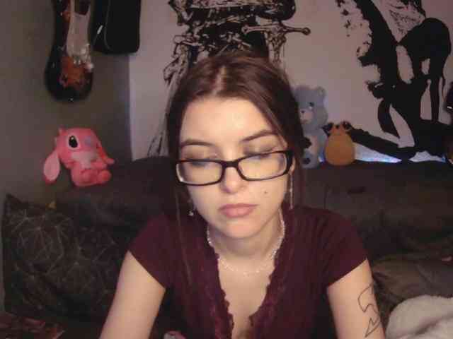 kitsun0ira webcam