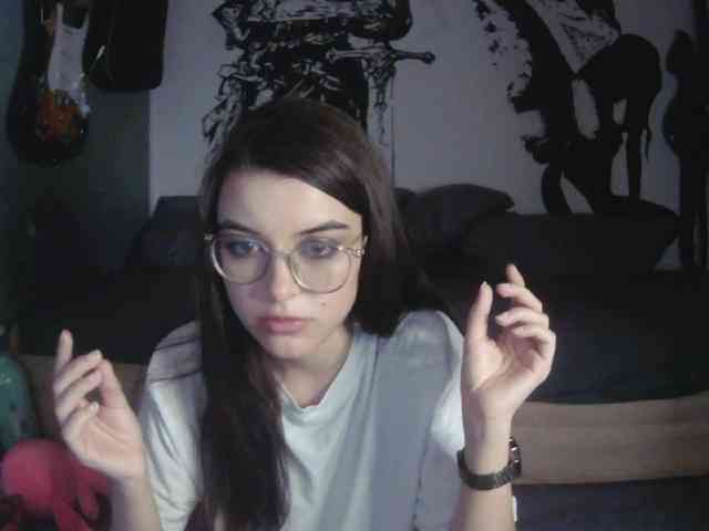 kitsun0ira webcam