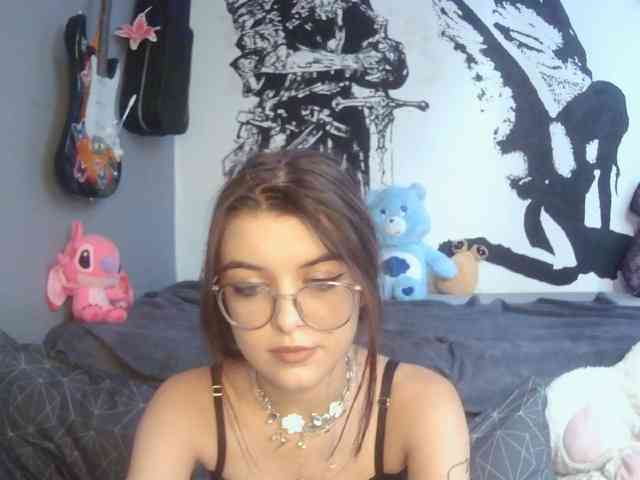 kitsun0ira webcam