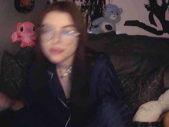 kitsun0ira webcam