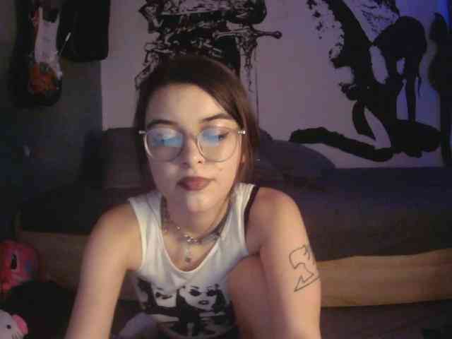 kitsun0ira Sex Cam Show