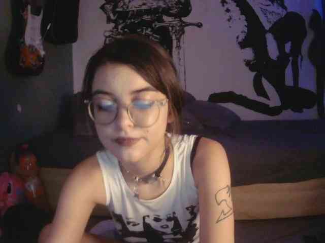 kitsun0ira Sex Cam Show