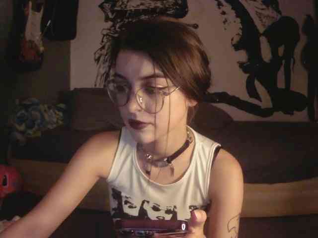 kitsun0ira webcam