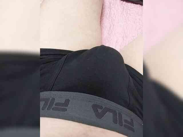 Alex1875v1 Live Webcam on BongaCams