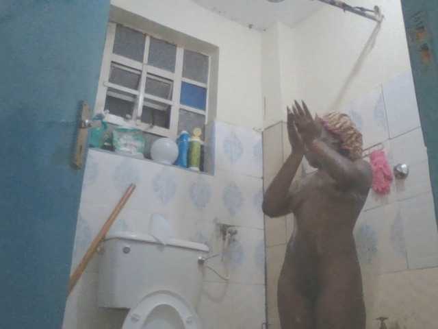 Dewebony live webcam show
