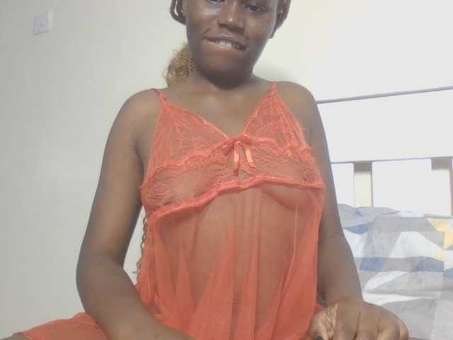 Dewebony live webcam show