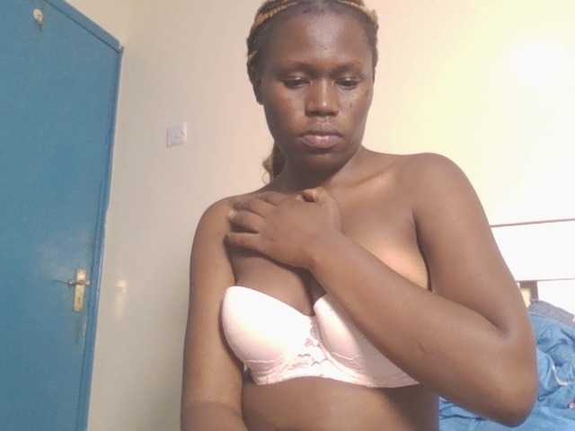 Dewebony live webcam show