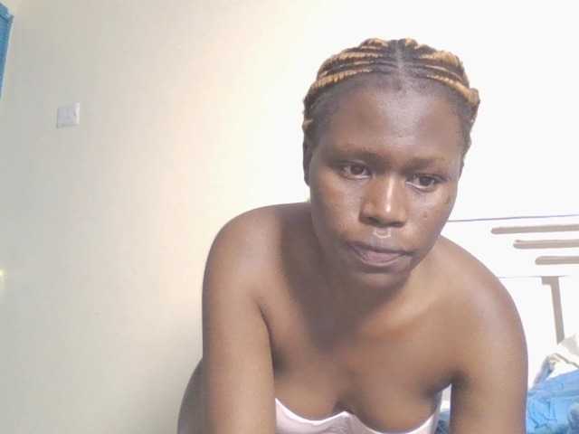 Dewebony live webcam show