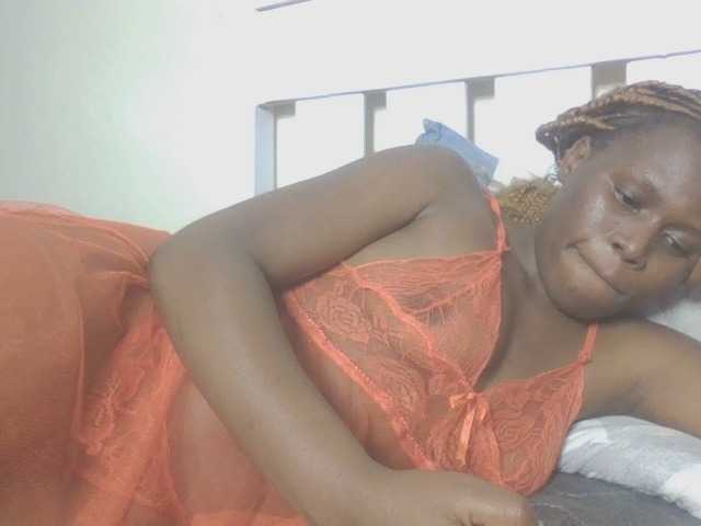 Dewebony live webcam show