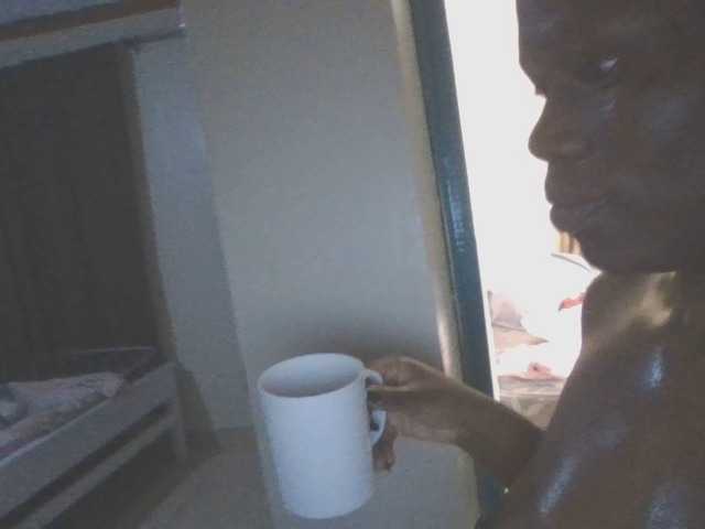 Dewebony live cam on BongaCams
