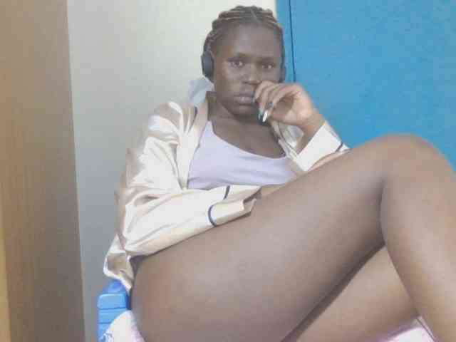 Dewebony webcam
