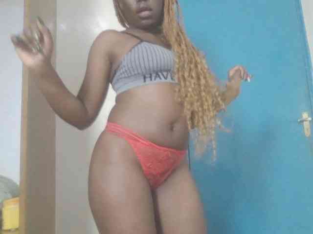 Dewebony webcam