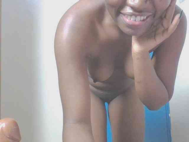 Dewebony webcam