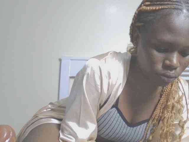Dewebony webcam