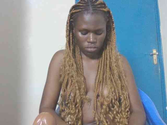 Dewebony webcam