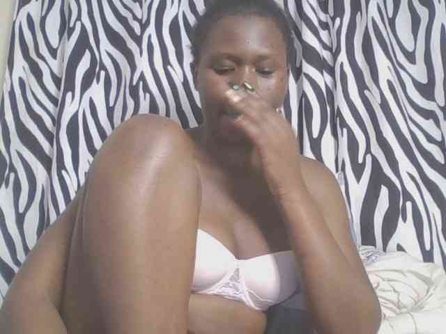 Dewebony webcam