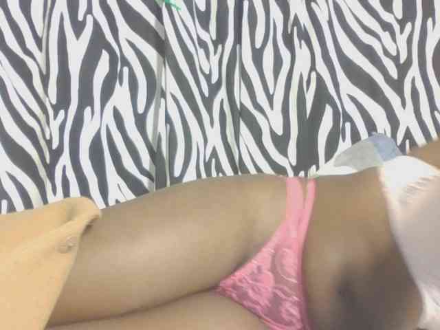 Dewebony webcam