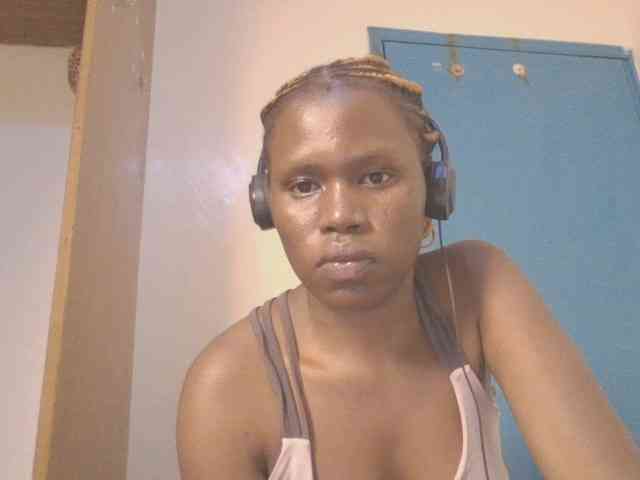 Dewebony webcam