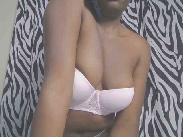 Dewebony webcam