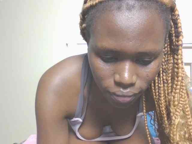 Dewebony Live Webcam on BongaCams