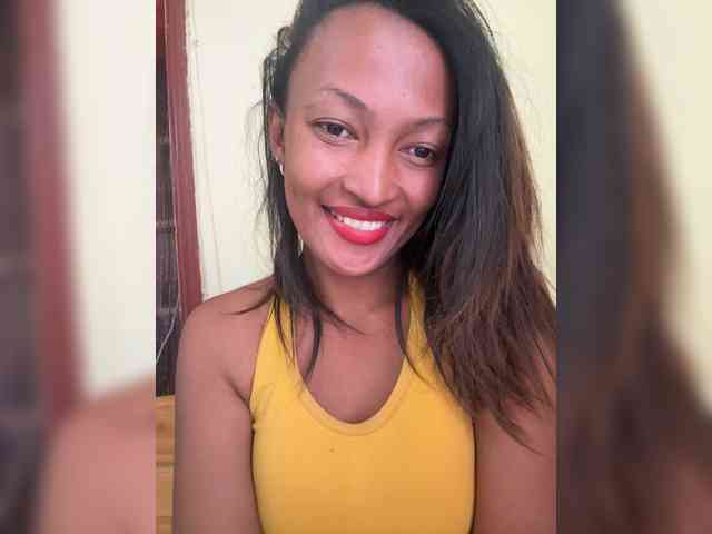Modèle: Cynthia-1