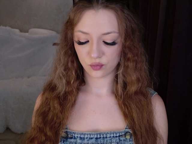 AmandaGrasy live cam on BongaCams