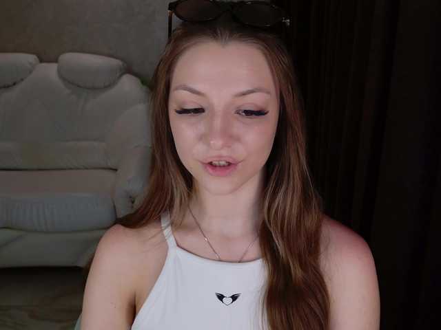 AmandaGrasy live webcam show